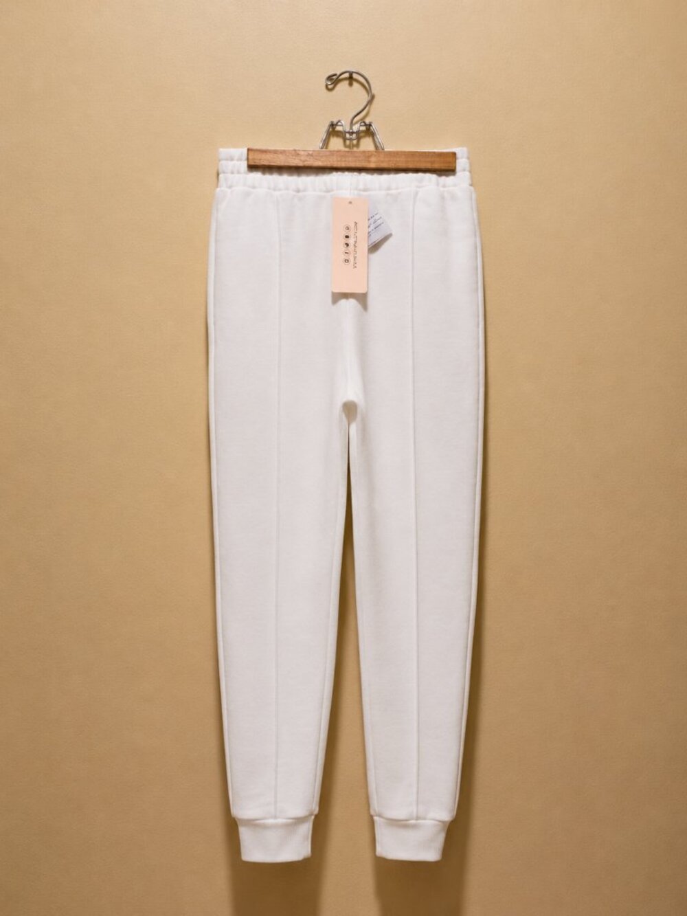 Title: Oh Polly White Fleece Joggers NWT Size